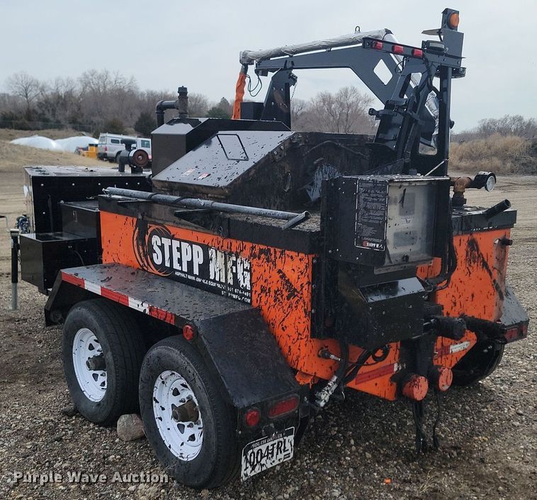 image for item DP3502 2017 Stepp Mfg. OKJ 275  crack sealer