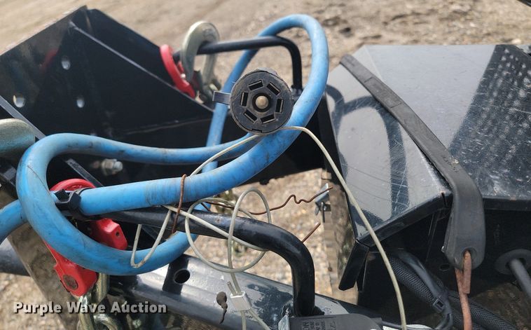 image for item DP3502 2017 Stepp Mfg. OKJ 275  crack sealer