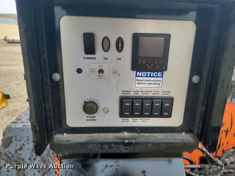 image for item DP3502 2017 Stepp Mfg. OKJ 275  crack sealer