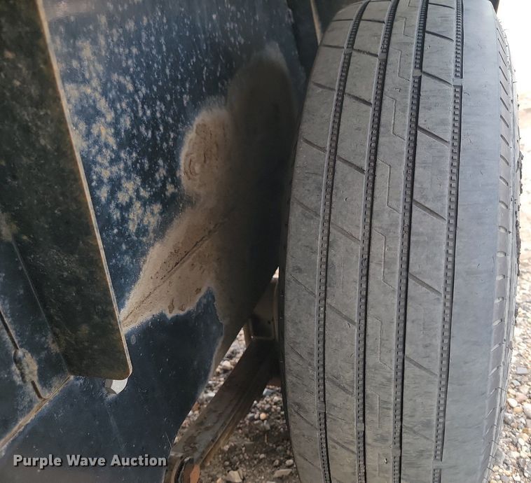 image for item DP3502 2017 Stepp Mfg. OKJ 275  crack sealer