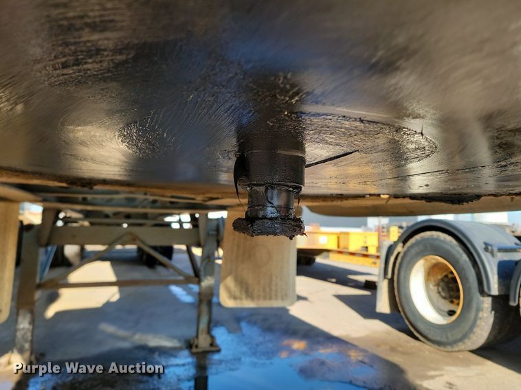 image for item DP3505 2009 SmithCo S3-43-34 side dump trailer