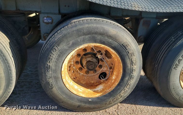 image for item DP3505 2009 SmithCo S3-43-34 side dump trailer