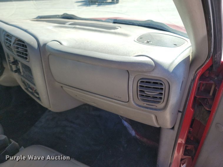 image for item DP3512 1998 Chevrolet  S10 pickup truck