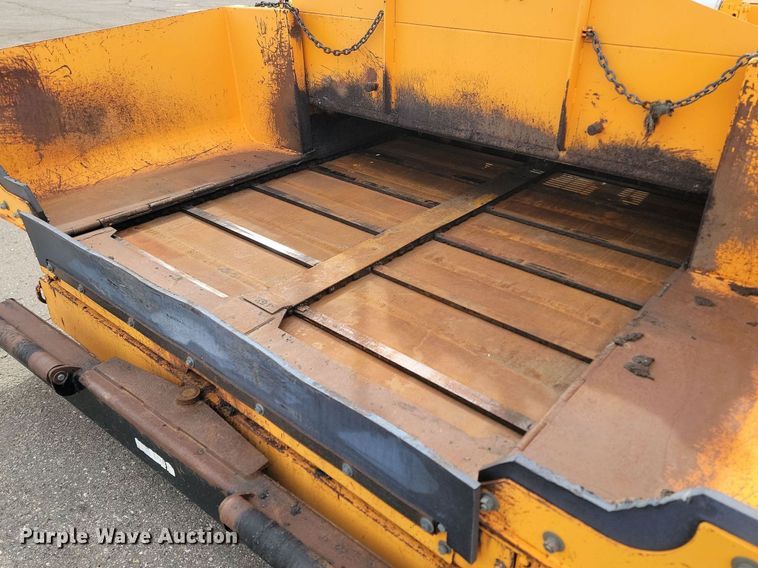 image for item DP3516 2007 LeeBoy L8515 RE paver