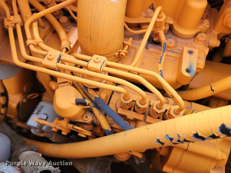 image for item DP3516 2007 LeeBoy L8515 RE paver