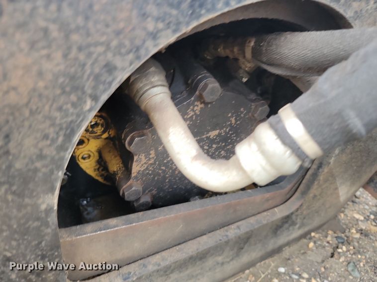 image for item DP3517 Erskine CP24 skid steer cold planer