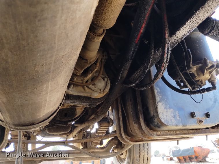 image for item DQ6036 1991 Ford L8000 dump truck