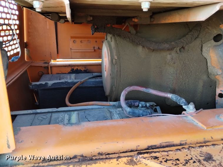 image for item DQ6037 1984 John Deere  770A motor grader