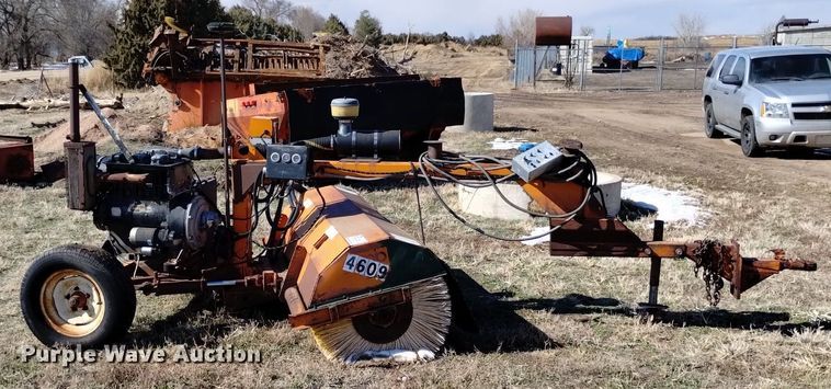 image for item DQ6038 M-B Company 53MH broom