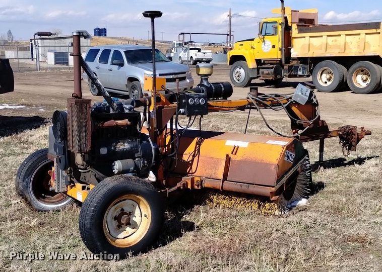 image for item DQ6038 M-B Company 53MH broom