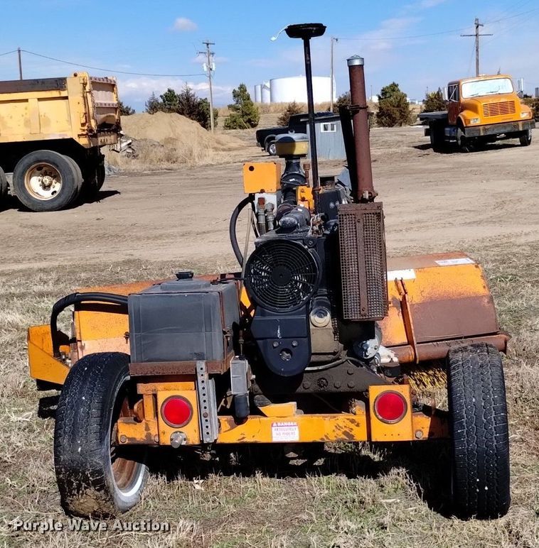 image for item DQ6038 M-B Company 53MH broom