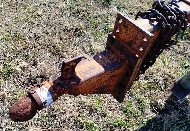 image for item DQ6038 M-B Company 53MH broom