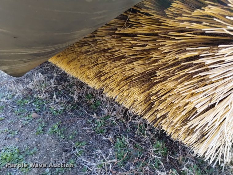 image for item DQ6038 M-B Company 53MH broom