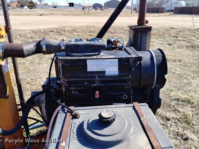 image for item DQ6038 M-B Company 53MH broom