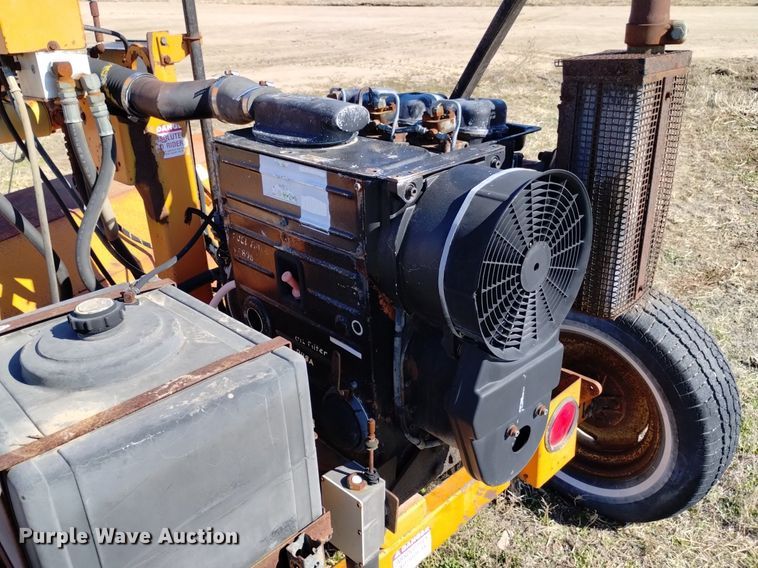 image for item DQ6038 M-B Company 53MH broom