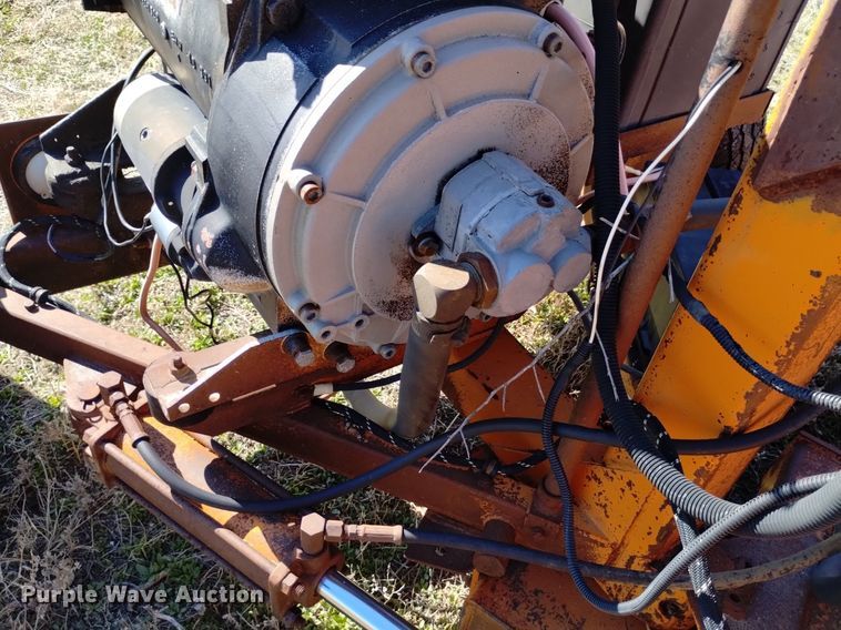 image for item DQ6038 M-B Company 53MH broom