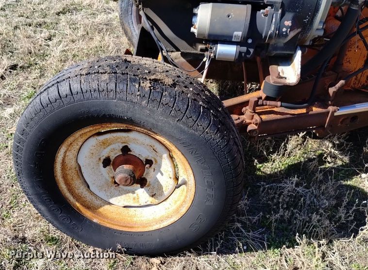 image for item DQ6038 M-B Company 53MH broom