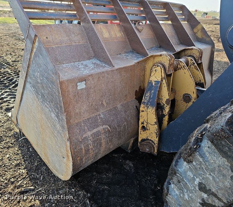 image for item DQ8653 2007 John Deere 644J wheel loader