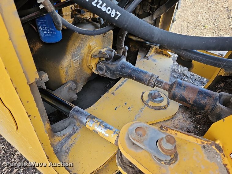 image for item DQ8653 2007 John Deere 644J wheel loader