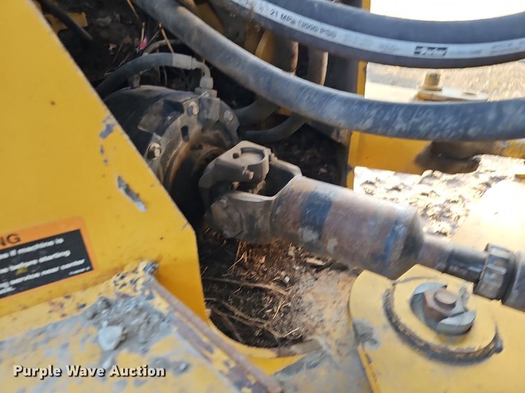 image for item DQ8653 2007 John Deere 644J wheel loader