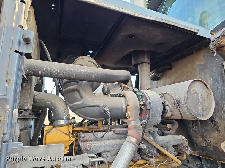 image for item DQ8653 2007 John Deere 644J wheel loader