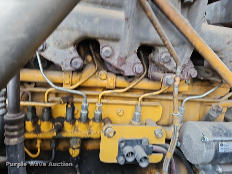 image for item DQ8653 2007 John Deere 644J wheel loader
