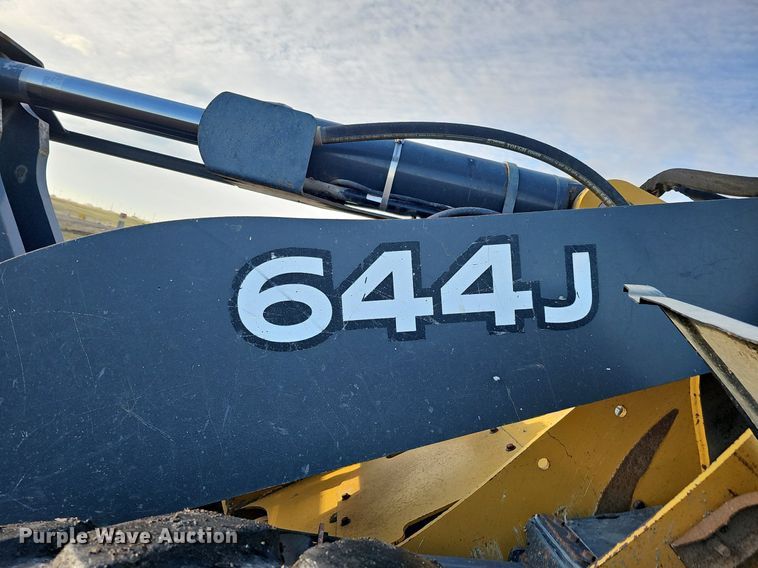 image for item DQ8653 2007 John Deere 644J wheel loader