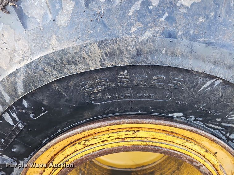 image for item DQ8653 2007 John Deere 644J wheel loader