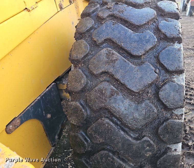 image for item DQ8653 2007 John Deere 644J wheel loader