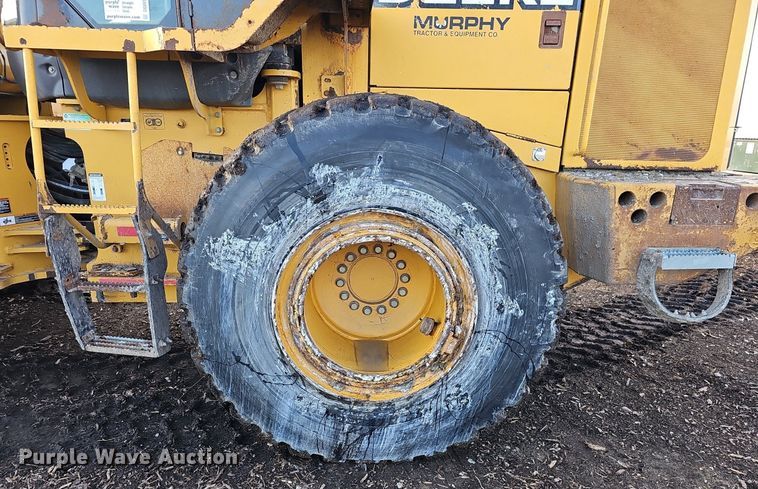image for item DQ8653 2007 John Deere 644J wheel loader