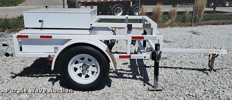 image for item DQ8703 1999 M.P.H. Industries TRL990523 radar trailer