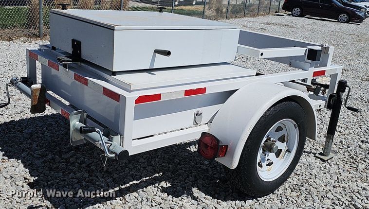 image for item DQ8703 1999 M.P.H. Industries TRL990523 radar trailer