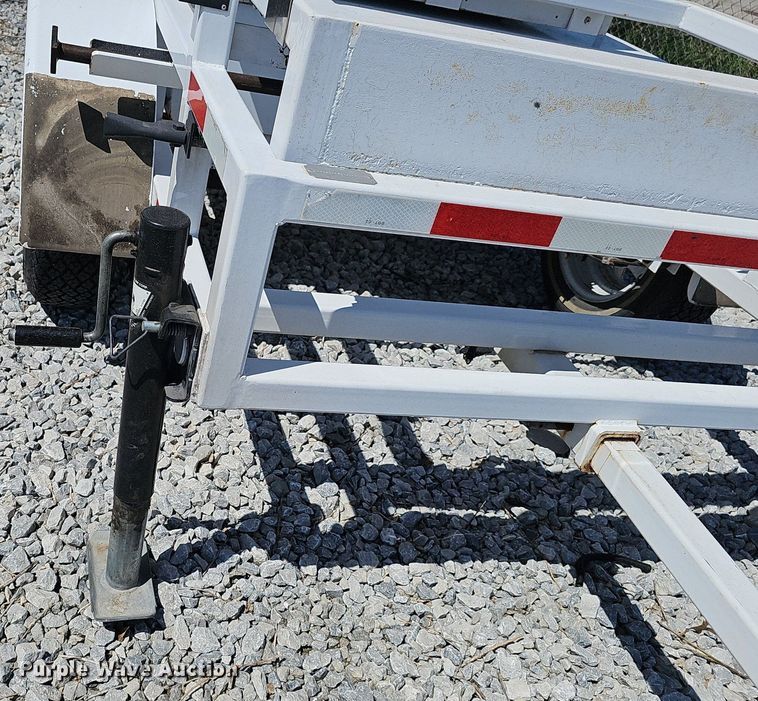 image for item DQ8703 1999 M.P.H. Industries TRL990523 radar trailer