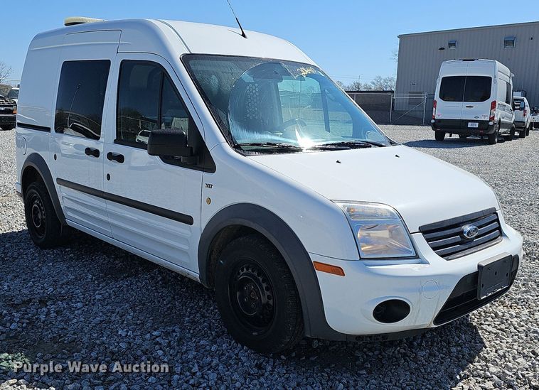 image for item DQ8705 2013 Ford Transit Connect XLT van