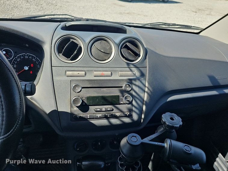 image for item DQ8705 2013 Ford Transit Connect XLT van