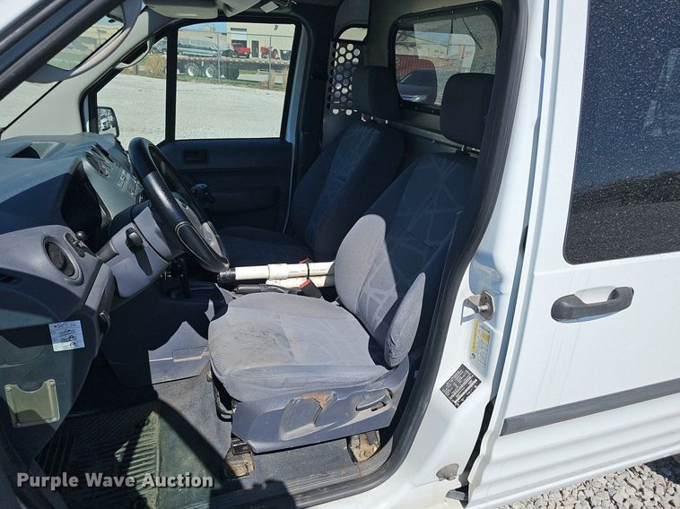 image for item DQ8705 2013 Ford Transit Connect XLT van