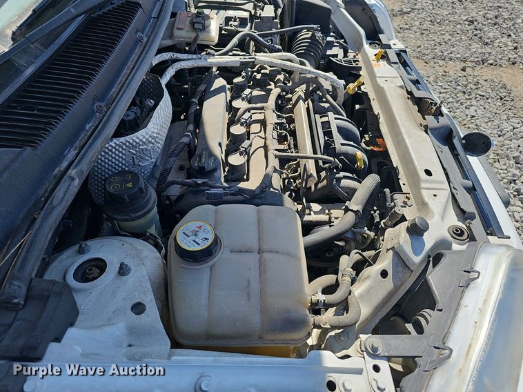 image for item DQ8705 2013 Ford Transit Connect XLT van