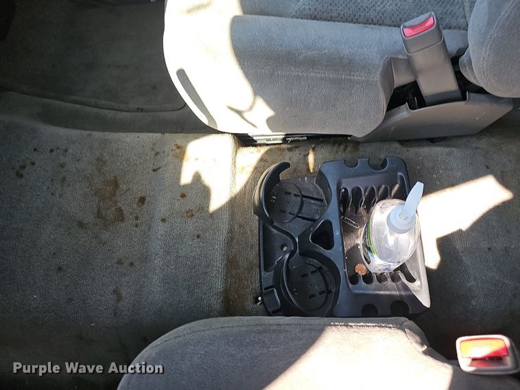 image for item DQ8706 2004 Chevrolet Tahoe SUV