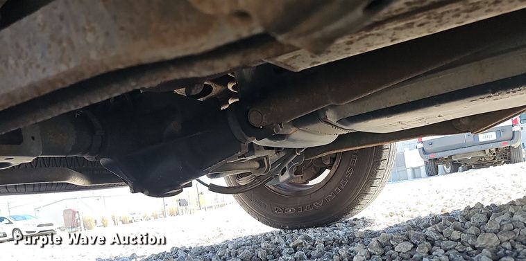 image for item DQ8706 2004 Chevrolet Tahoe SUV