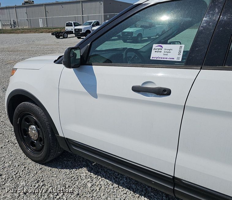 image for item DQ8708 2015 Ford Explorer Police Interceptor SUV