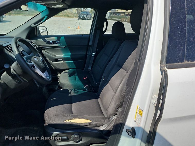 image for item DQ8708 2015 Ford Explorer Police Interceptor SUV