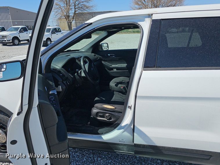 image for item DQ8712 2017 Ford Explorer Police Interceptor SUV