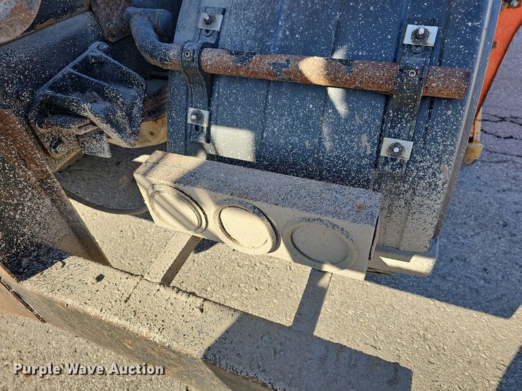 image for item DR5991 2013 Ford F750 Super Duty XL hook lift truck