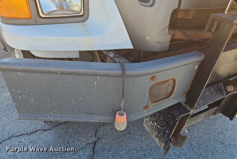 image for item DR5991 2013 Ford F750 Super Duty XL hook lift truck