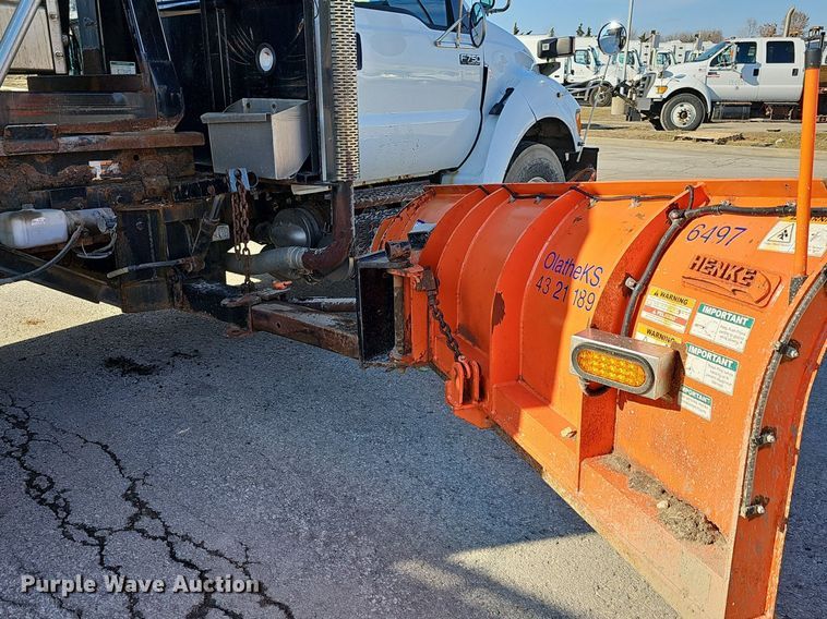 image for item DR5991 2013 Ford F750 Super Duty XL hook lift truck