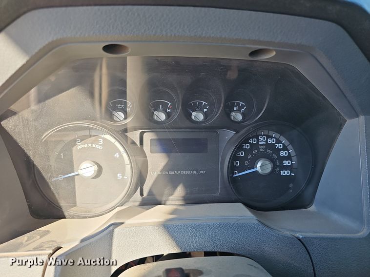 image for item DR5991 2013 Ford F750 Super Duty XL hook lift truck