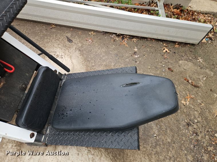 image for item DR8566 Exercise equipment