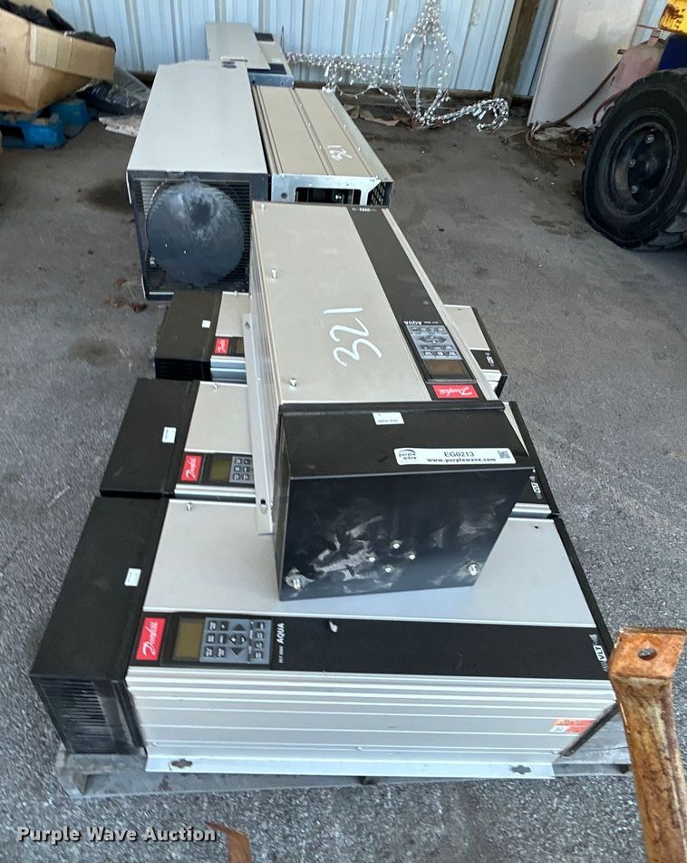 image for item EG0213 Danfoss (8) variable frequency drives