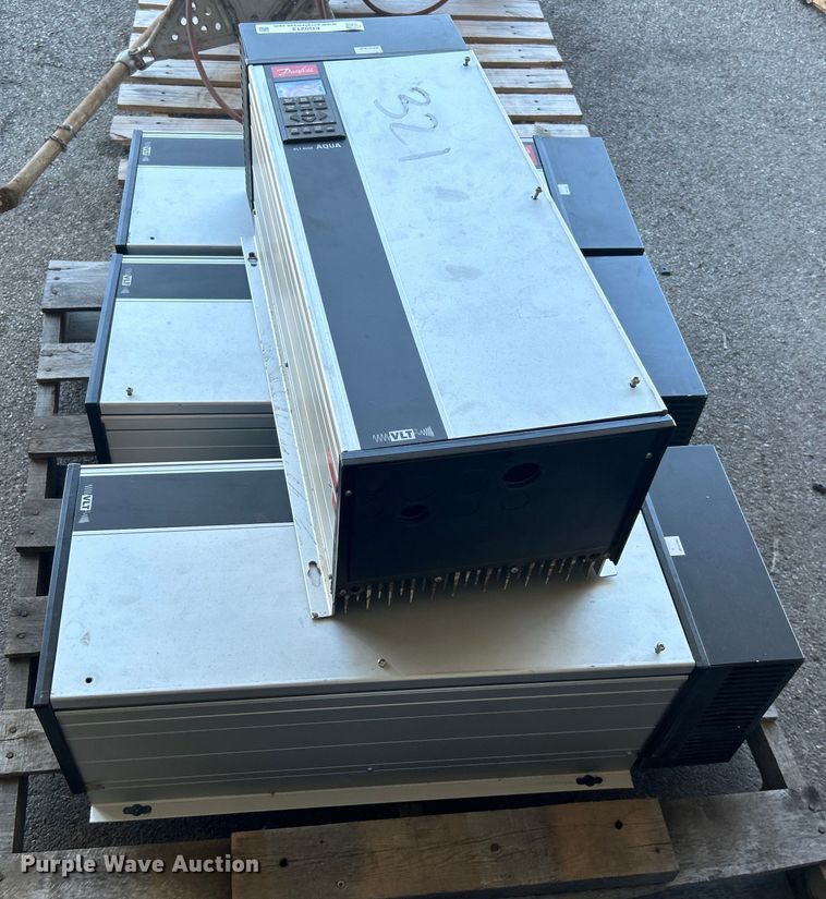 image for item EG0213 Danfoss (8) variable frequency drives