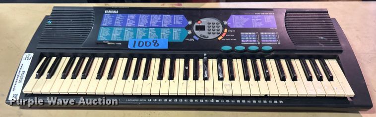 image for item EG0256 Yamaha AWM keyboard